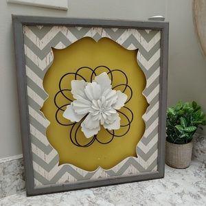 Chevron flower wall decor